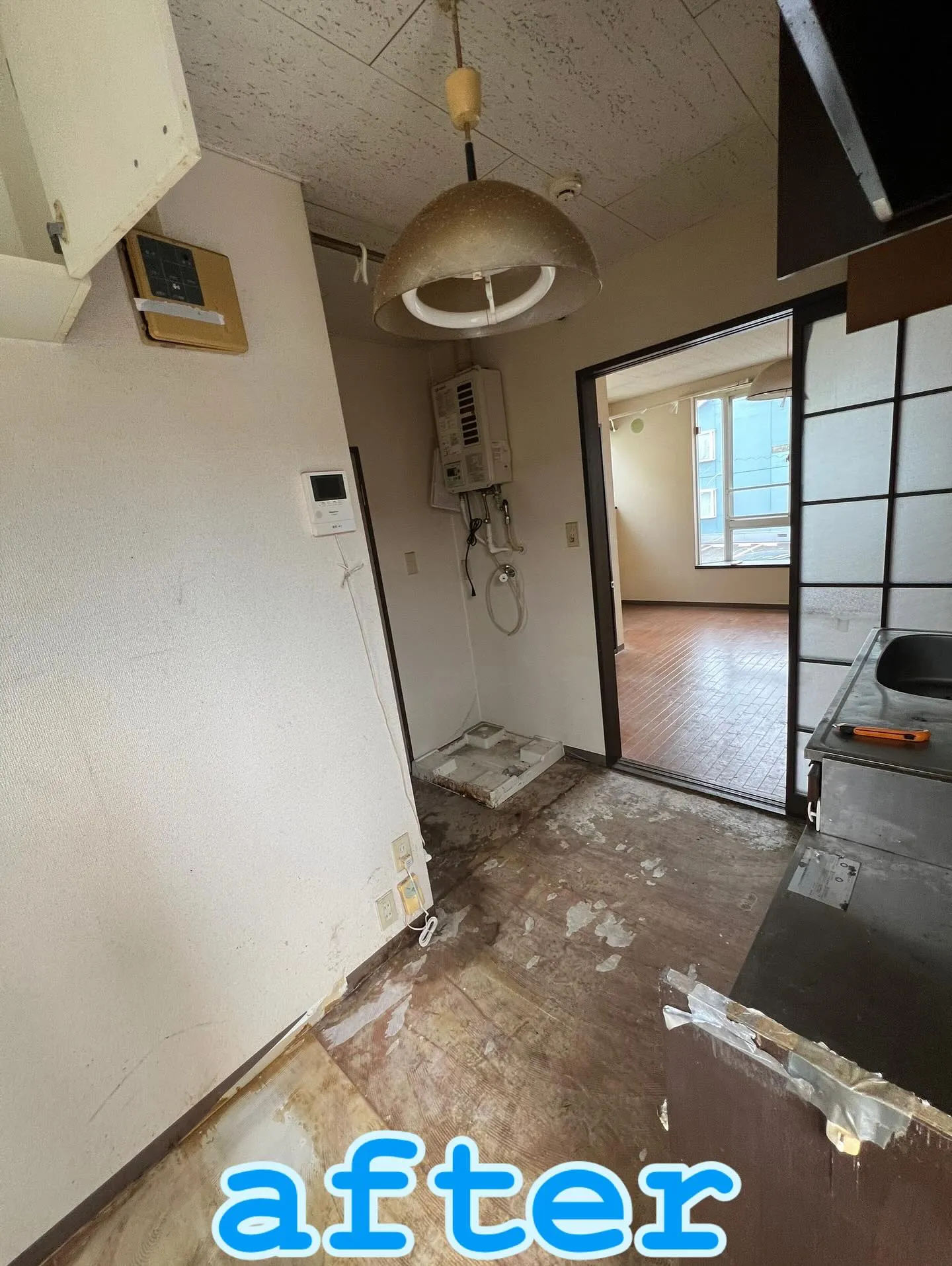 今回は不動産屋さんのご依頼にて特殊清掃を行いました。